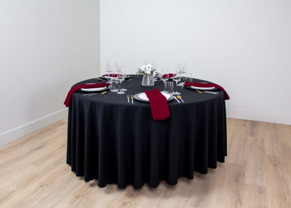 Cottonese Black 120" Round - Image 6