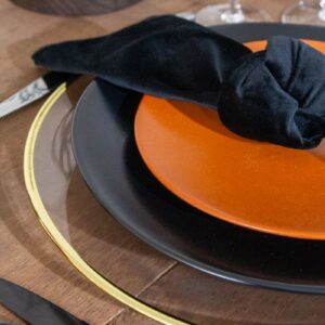 Clear Glass Gold Rim Charger - Image 12