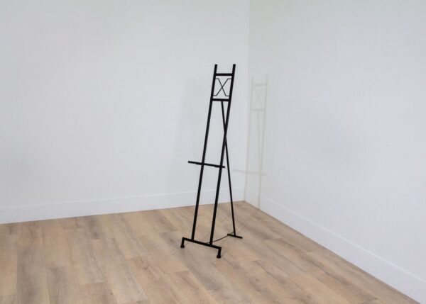 Easel Iron Black | 57" - Image 2