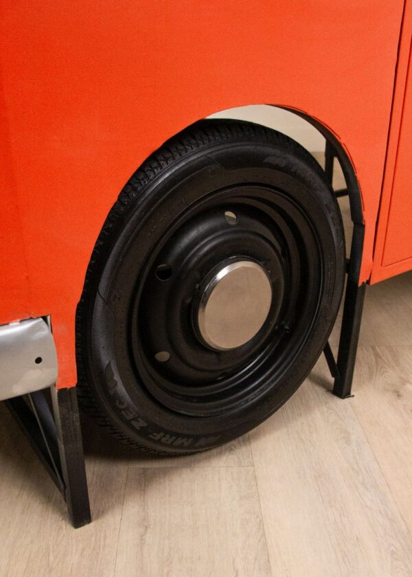 Vintage VW Bus Novelty Bar - Image 12